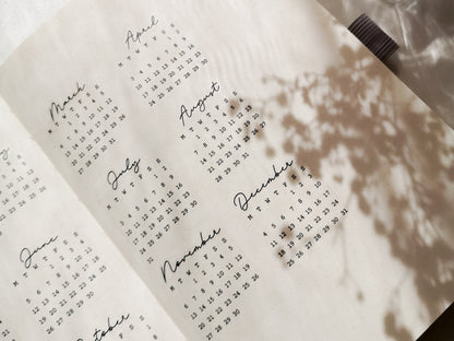 Medium Monthly Scripts - MELLOW Font
